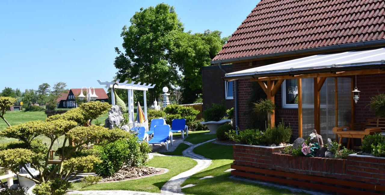 Garni Hotel-Pension Holum Neuharlingersiel Exterior foto